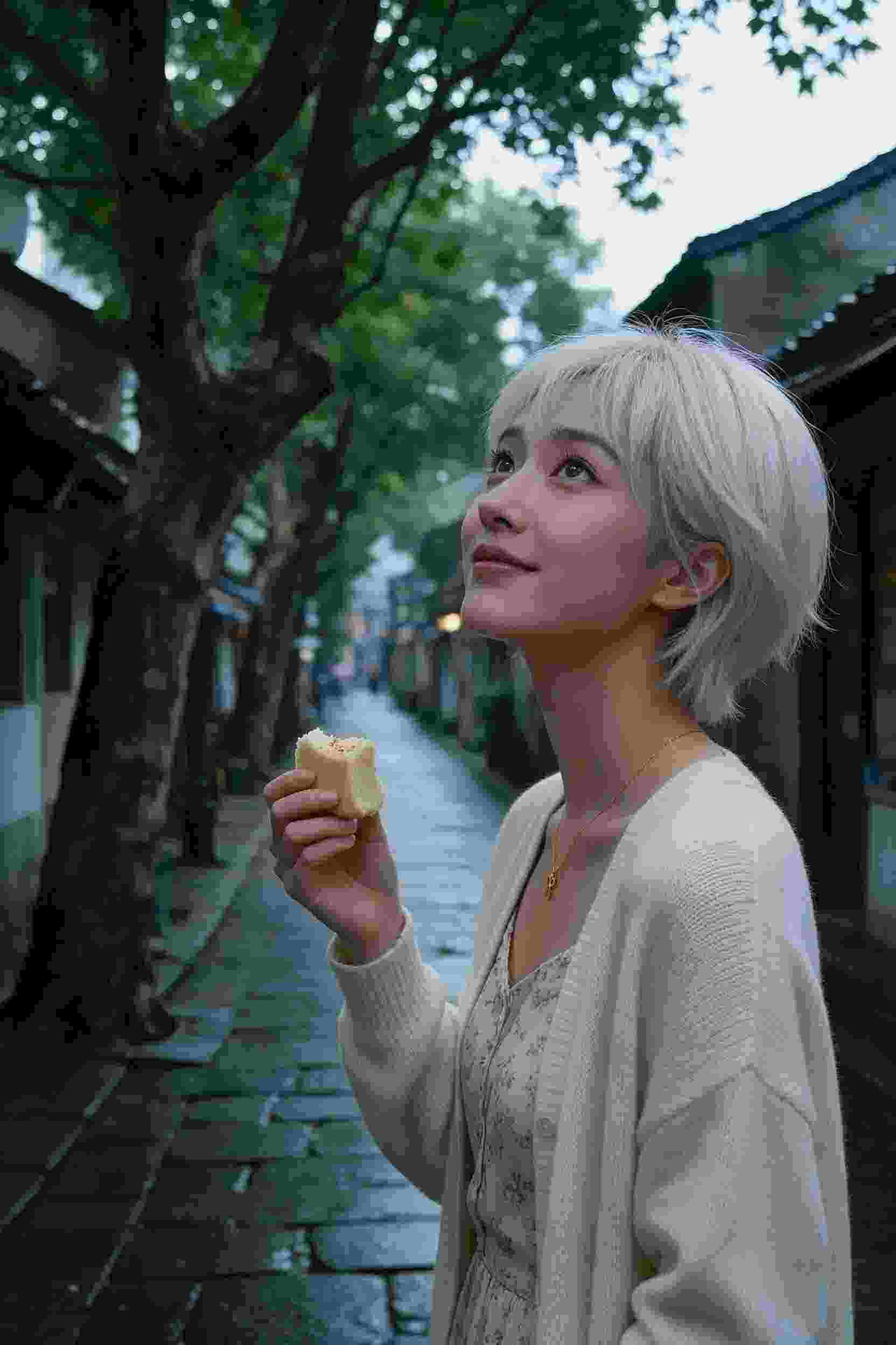 动画《间谍过家家》封面